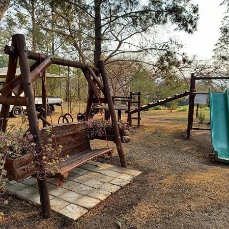 Acacia Bush Lodge Pietermaritzburg Bagian luar foto