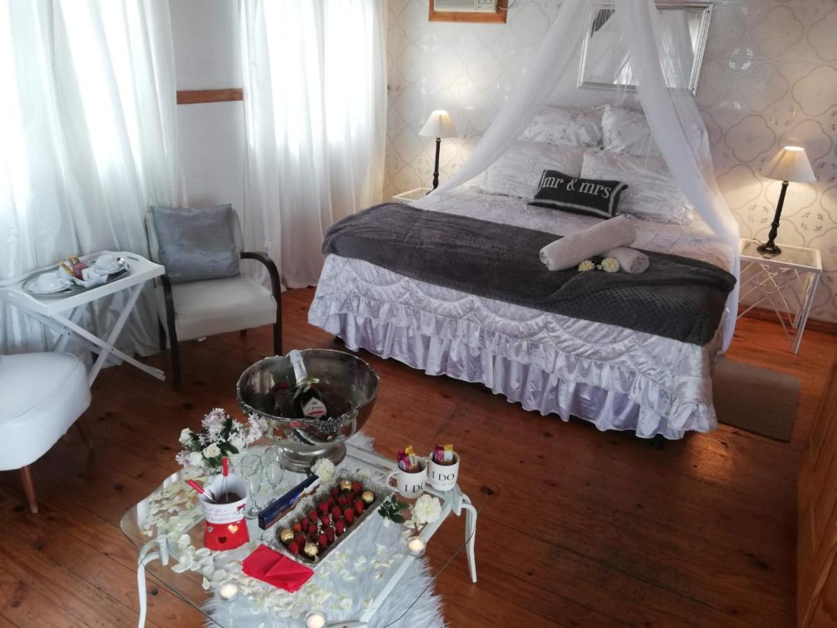 Acacia Bush Lodge Pietermaritzburg Bagian luar foto