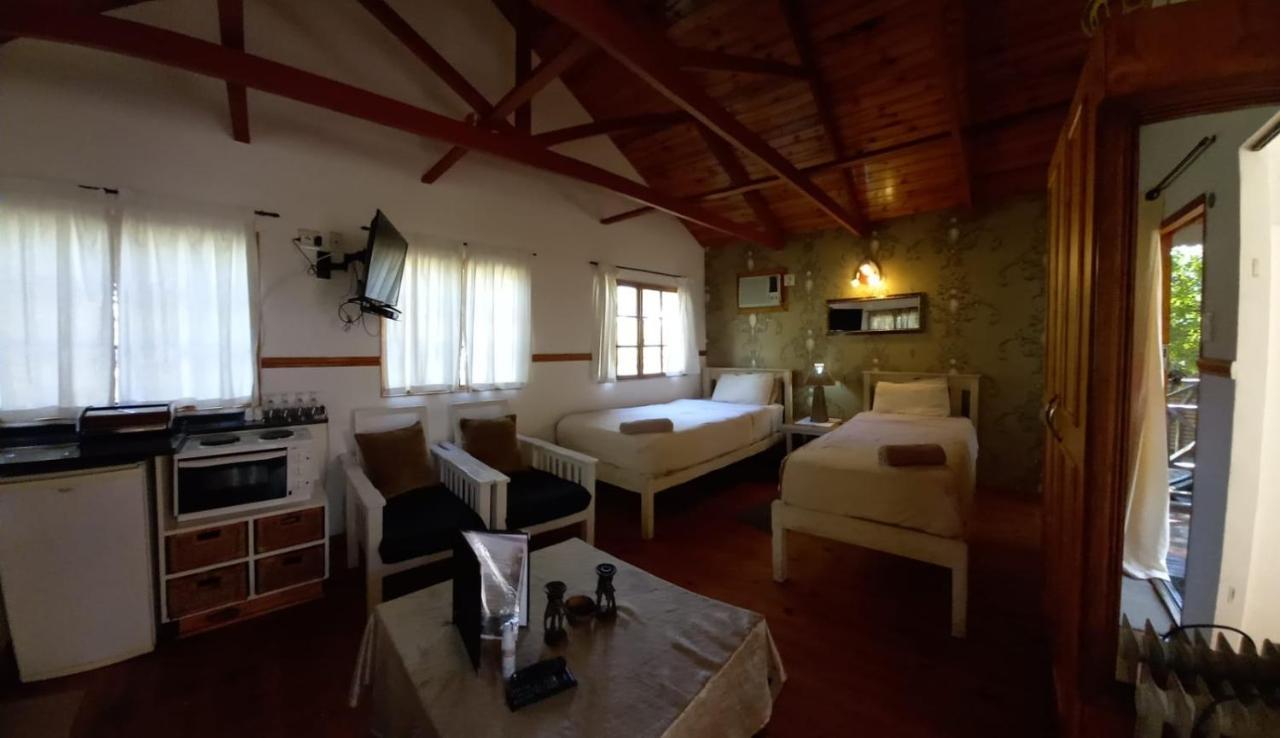 Acacia Bush Lodge Pietermaritzburg Bagian luar foto
