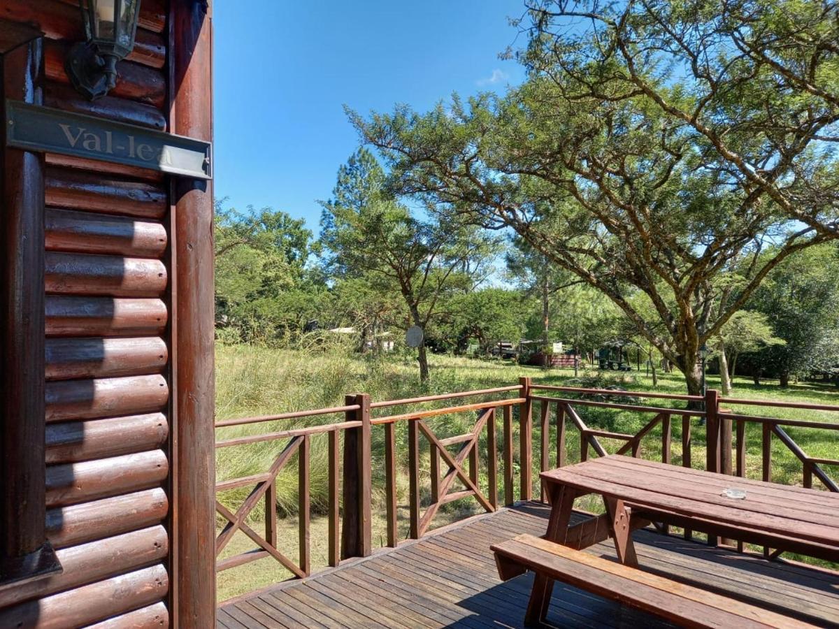 Acacia Bush Lodge Pietermaritzburg Bagian luar foto